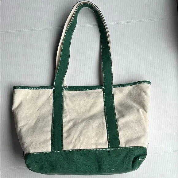 Universal Thread Floral Embroidered Canvas Tote Bag - Picture 8 of 16